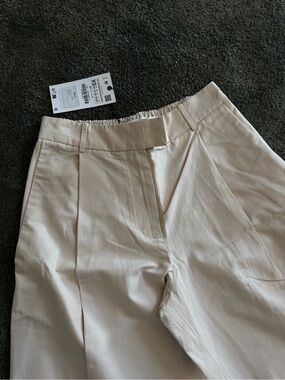 Zara Light Cream High-Waist Trouser Pants - XS